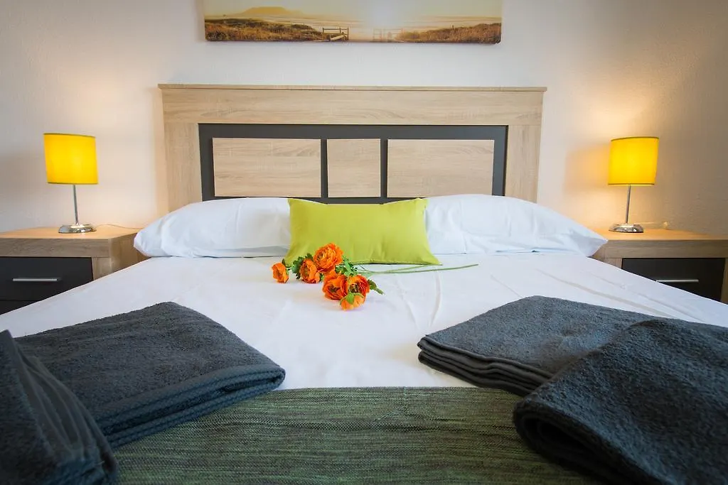 Holidays2Torremolinos Apartamento De 3 Dormitorios Con Terraza Y Piscina Comunitaria Appartement